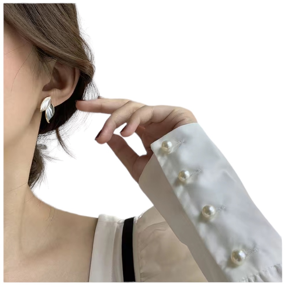 Blue and White with Gold Vintage Leaf Stud Earrings - Picture 3 of 7